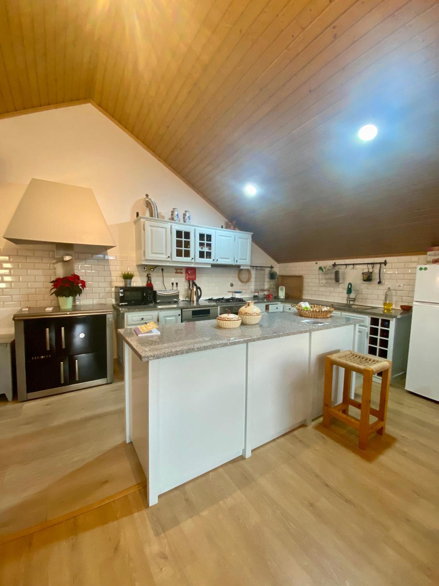 Casa Do Acor Villa Aldeia das Dez Ngoại thất bức ảnh